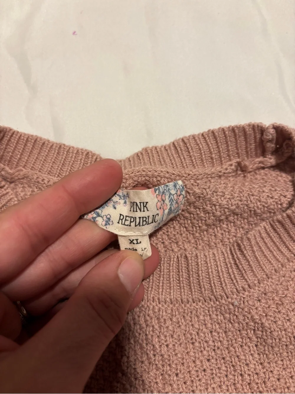 Pink Republic Dusty Rose Crewneck Sweater with White Stripes and silver rings XL